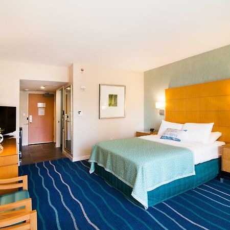 Studio At Ala Moana With Ocean Views Apartment Honolulu Bagian luar foto